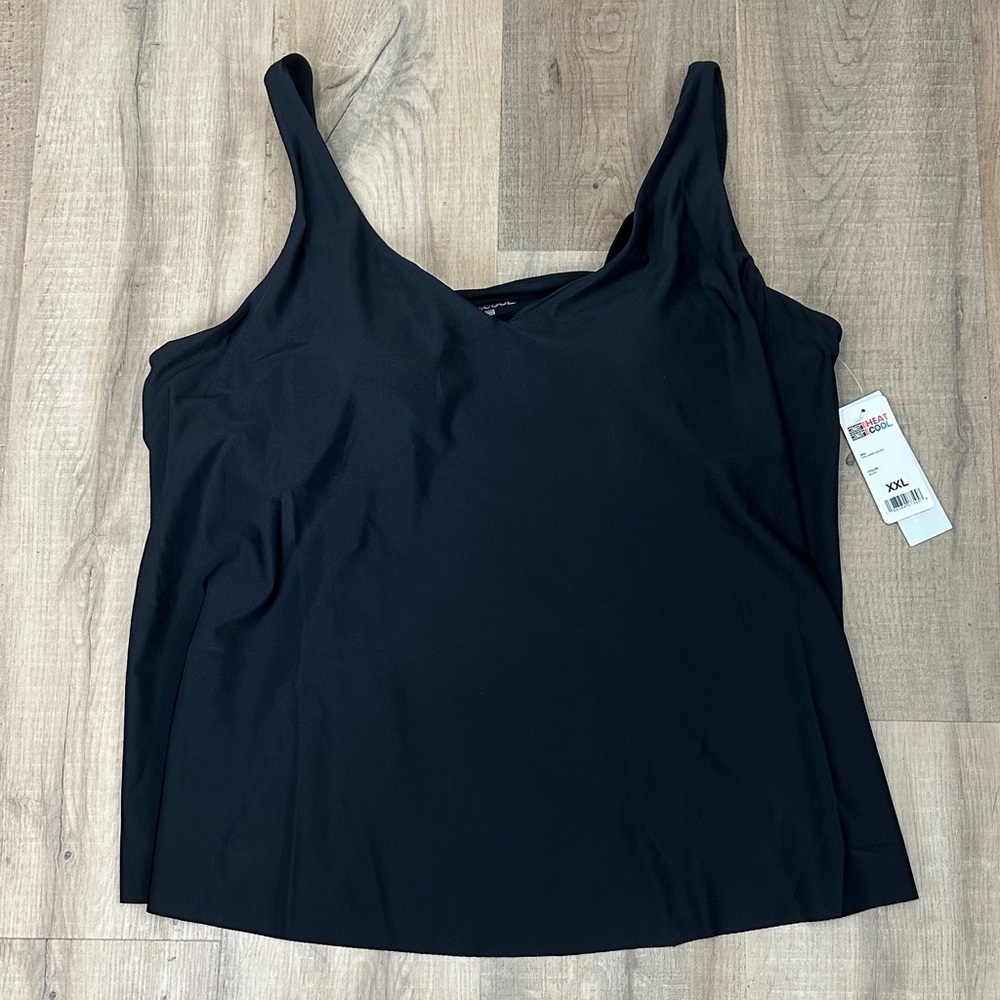 32 Degrees Black Women's Swimsuit tankini Top with built in bra size XXL BNWT